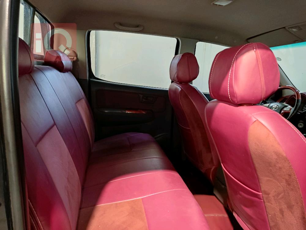 تويوتا هايلوكس